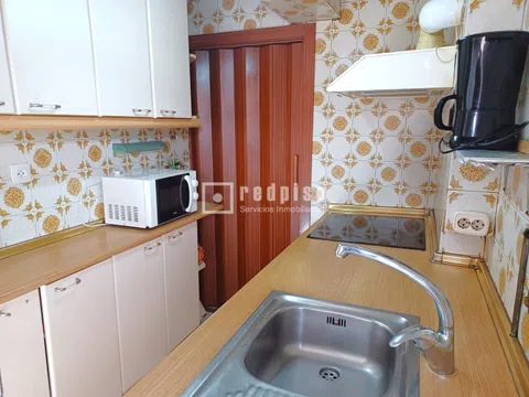 Flat in calle de Valdecanillas - Photo 11