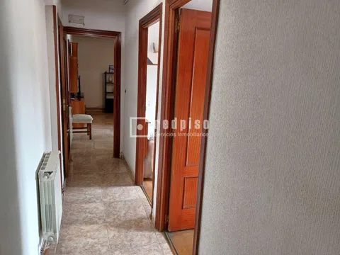 Flat in calle de Valdecanillas - Photo 13