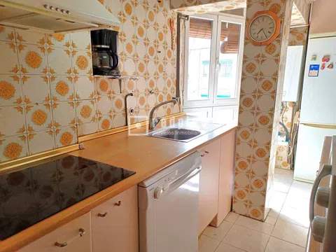 Flat in calle de Valdecanillas - Photo 9