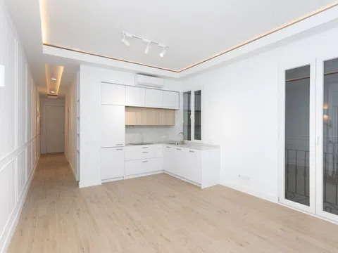 Flat - Photo 2