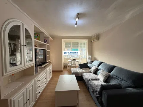 Flat - Photo 3
