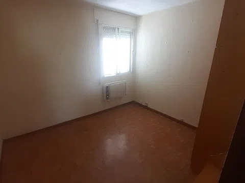 Flat in calle de Gallur - Photo 11