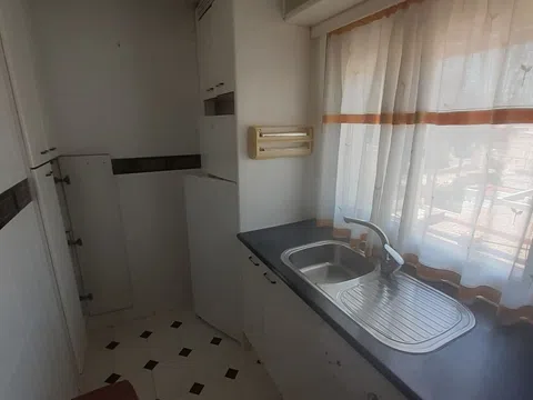 Flat in calle de Gallur - Photo 8