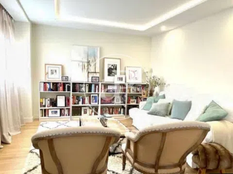 Duplex - Photo 3