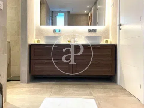 Duplex - Photo 6
