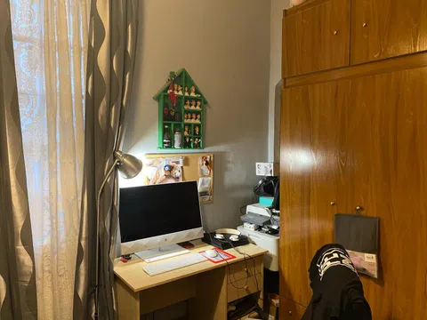 Flat in calle de Sagasta - Photo 8