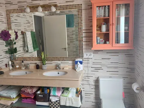 Flat in calle de Isabel la Católica - Photo 19