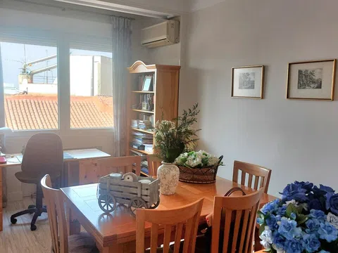 Flat in calle de Isabel la Católica - Photo 3