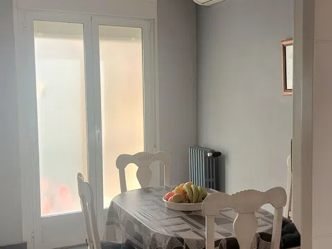 Flat in calle de Isabel la Católica - Photo 9