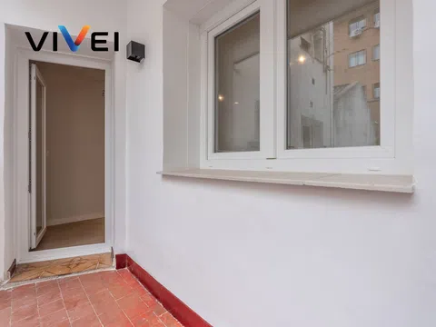 Flat in calle de Oropéndola - Photo 9