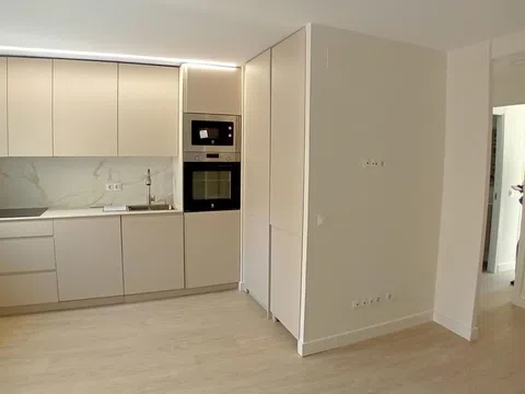 Flat - Photo 2