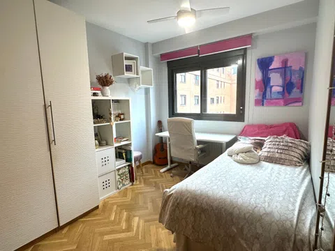 Flat in calle de San Telesforo, 47 - Photo 8