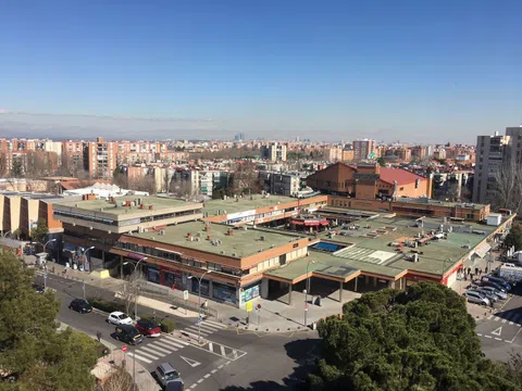 Flat in calle de Monroy - Photo 9