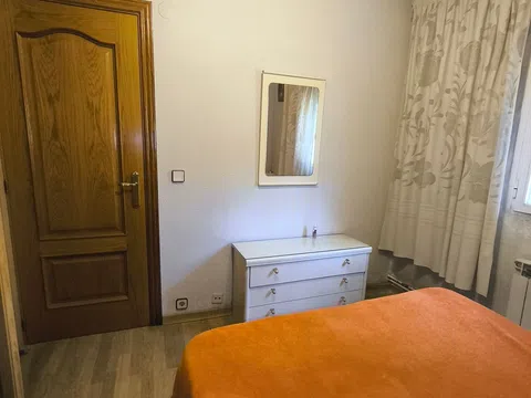 Flat in calle de Gregorio Donas, 27 - Photo 2