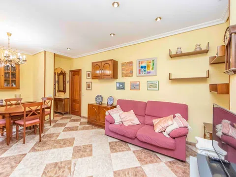 Flat in calle de Ibiza - Photo 2