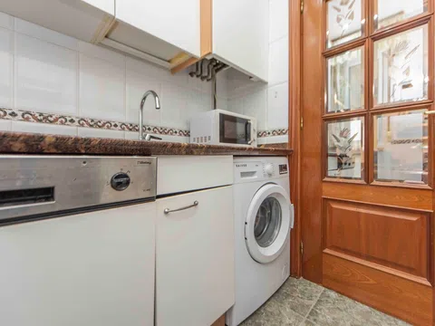 Flat in calle de Ibiza - Photo 13