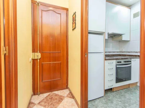 Flat in calle de Ibiza - Photo 17