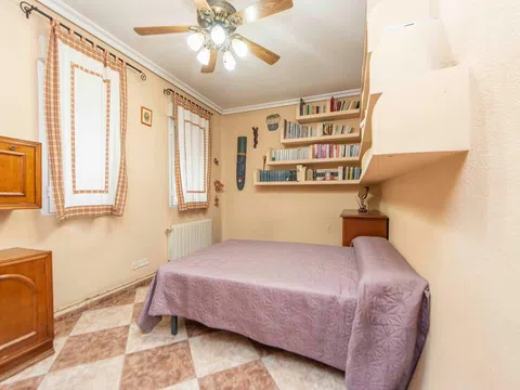 Flat in calle de Ibiza - Photo 3