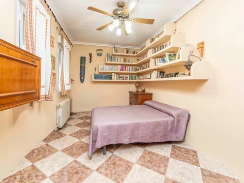 Flat in calle de Ibiza - Photo 4