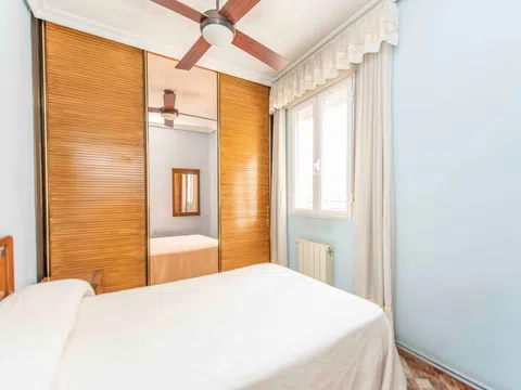 Flat in calle de Ibiza - Photo 8