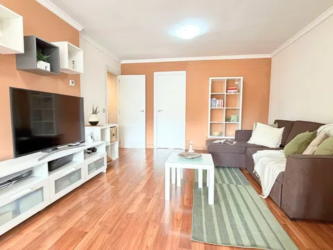 Flat in CL Albuñuelas - Photo 10