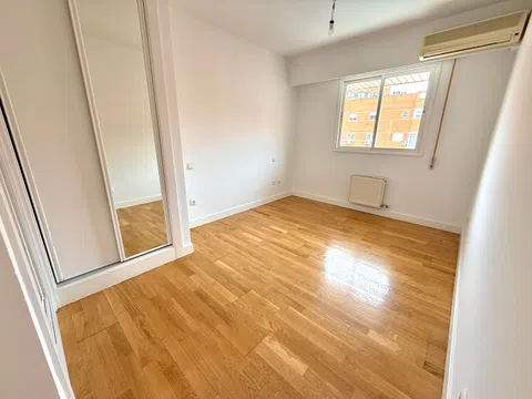 Flat in calle de María Tubau, 17 - Photo 11