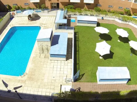 Flat in calle de María Tubau, 17 - Photo 4
