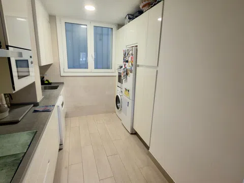 Flat - Photo 2