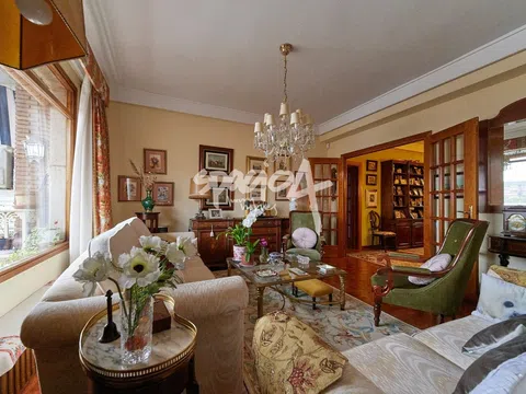 Flat in calle Velayos - Photo 17