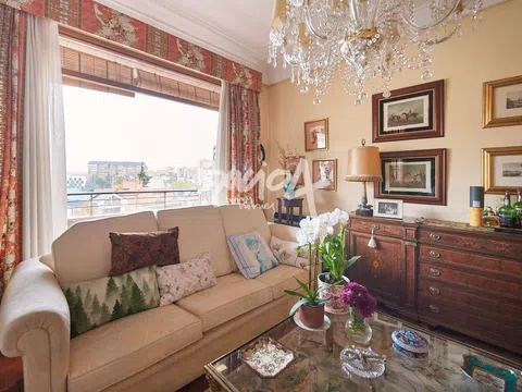 Flat in calle Velayos - Photo 18
