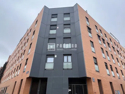 Flat in calle de Fernando Chueca Goitia - Photo 1