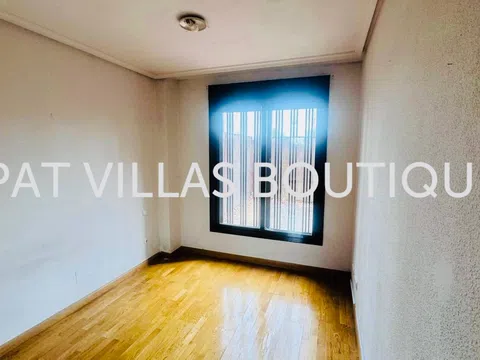 Flat in calle de Babilonia - Photo 17