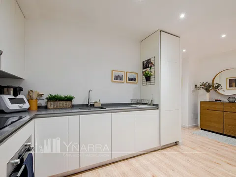 Flat in calle de Clara del Rey - Photo 12
