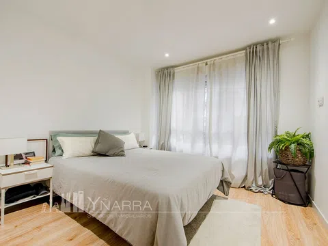 Flat in calle de Clara del Rey - Photo 19