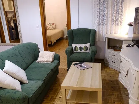Flat in calle de Antonio Arias - Photo 9