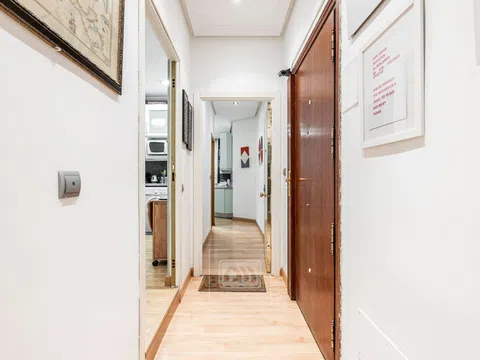 Flat in calle de Miguel Moya - Photo 11