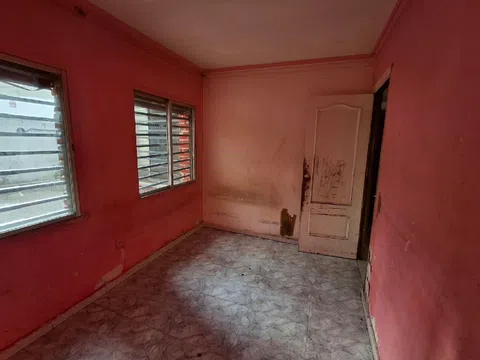 Flat in calle Villacid de Campos - Photo 10