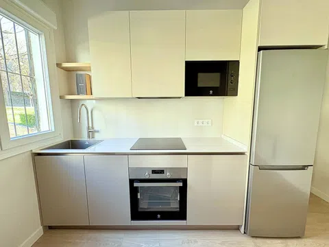 Flat in ronda de Segovia - Photo 4
