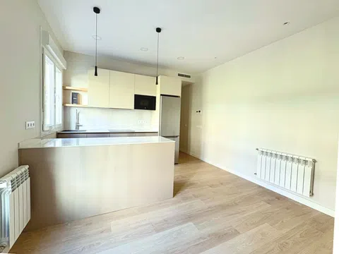 Flat in ronda de Segovia - Photo 5