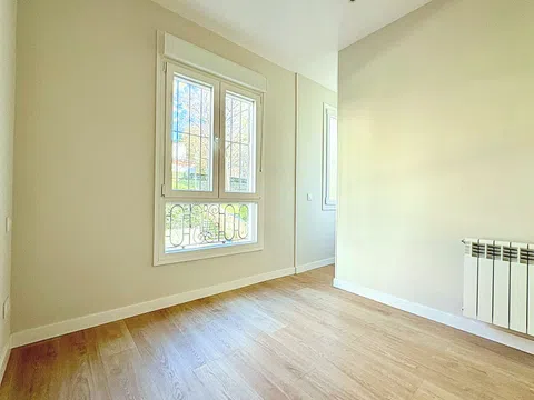 Flat in ronda de Segovia - Photo 9