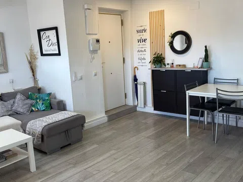 Flat in calle de Alba de Tormes, 28 - Photo 3