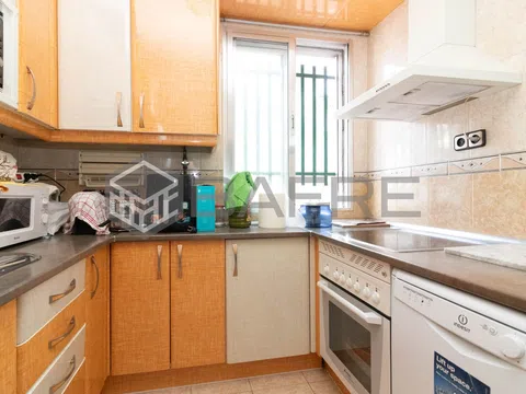 Flat in calle de Gumersindo Azcárate - Photo 11