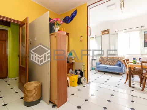 Flat in calle de Gumersindo Azcárate - Photo 9