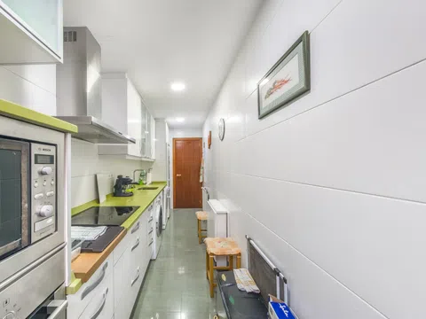 Flat in calle de García Luna - Photo 4