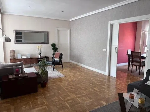 Flat in calle de Ángel de Diego Roldán, 48 - Photo 5