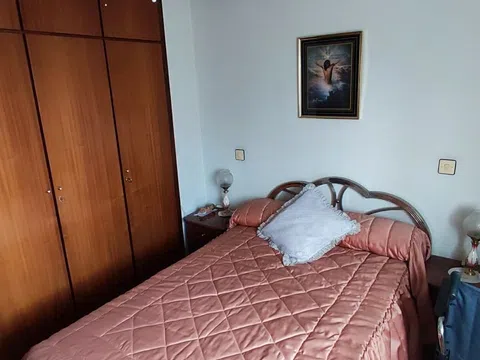 Flat in calle de Antequera - Photo 4