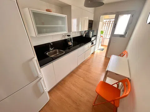 Flat in calle de Camarena - Photo 13