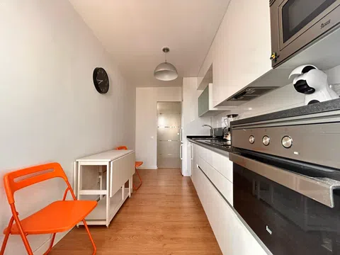 Flat in calle de Camarena - Photo 15