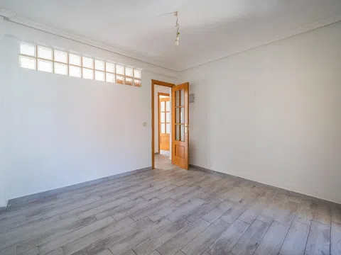 Flat in calle de Athos - Photo 11