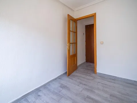 Flat in calle de Athos - Photo 5